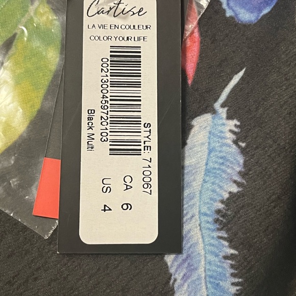 Lovely Brand New Cartise Dress with poncho layer - Picture 5 of 6